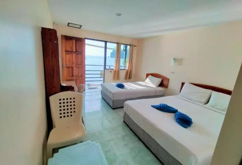 Standard Triple Room, Dalum Beachhouse
