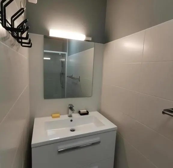 スタンダード４人部屋, Chambres D Hôtes   Le Moussat
