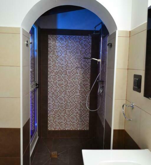 프리미엄 4인룸, Costa Del Gallo