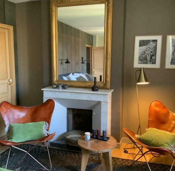 اتاق استاندارد با چشم‌انداز استخر, La Bastide Des Grands Chênes