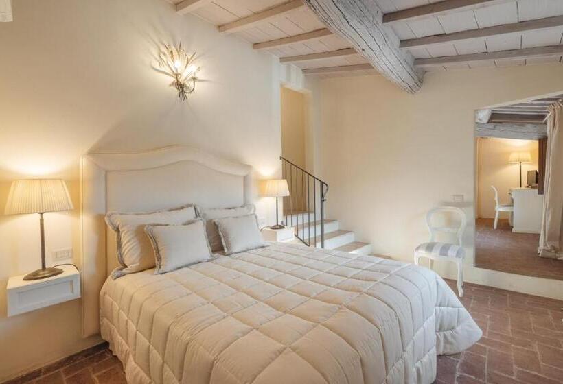 سوییت, Rivo Della Corte