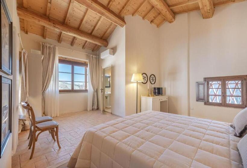 اتاق دوبلکس, Rivo Della Corte