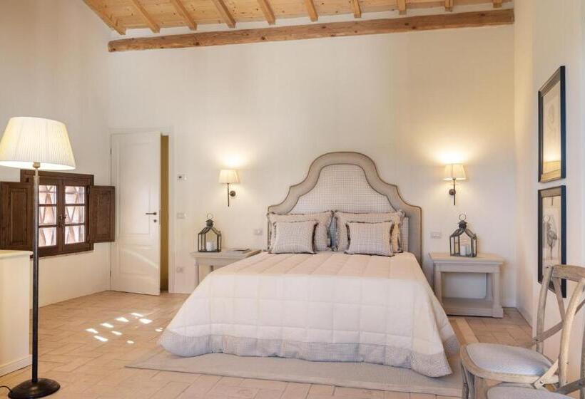 اتاق دوبلکس, Rivo Della Corte