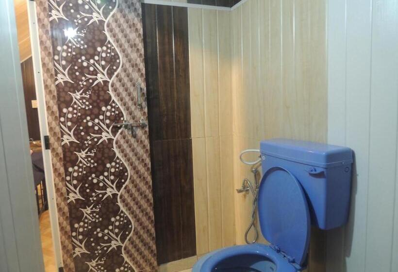 חדר סטנדרט לארבעה, Room In Farmhouse   Dandeli   Aura Jungle Stay