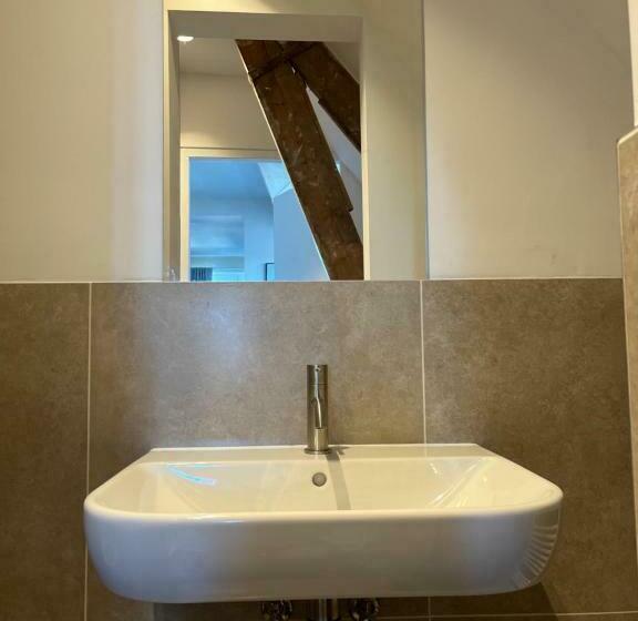 غرفة ديلوكس سرير كينج, Weltevreden