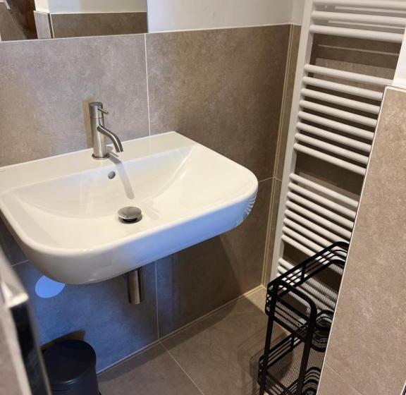 غرفة ديلوكس سرير كينج, Weltevreden