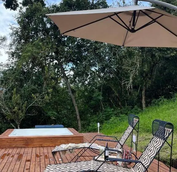 Chambre Standard avec Balcon, Cúspide