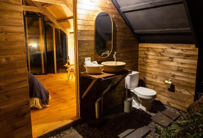 Chambre Standard avec Balcon, Cúspide