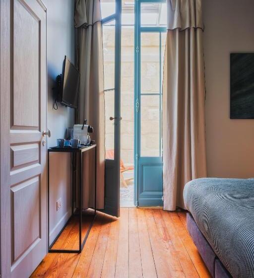 اتاق لوکس با تخت بزرگ, Volubilis Luxury Guest House