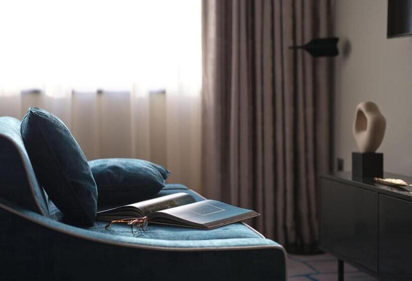 דירת חדר, Dao By Dorsett West London