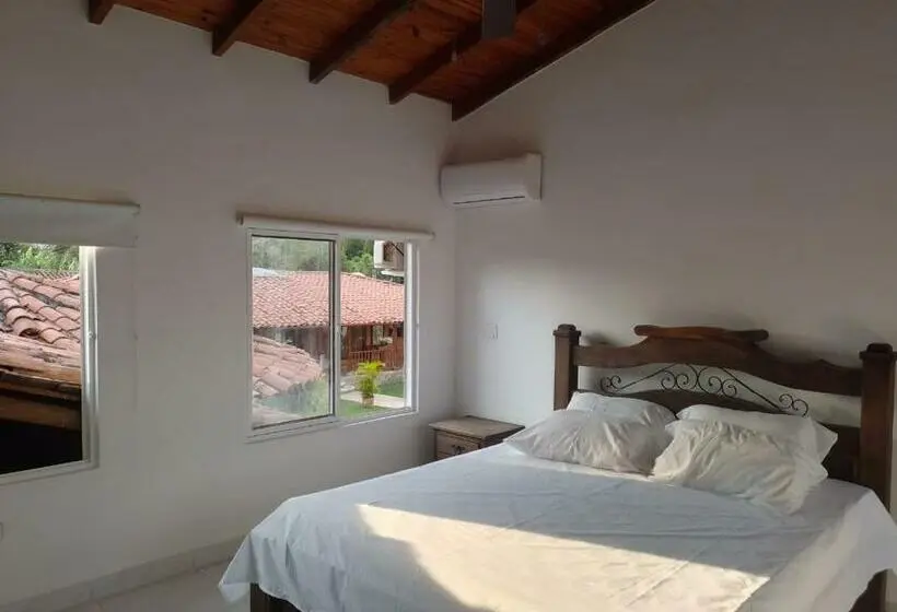 スタンダードトリプルルーム, Cabañas De Rozo