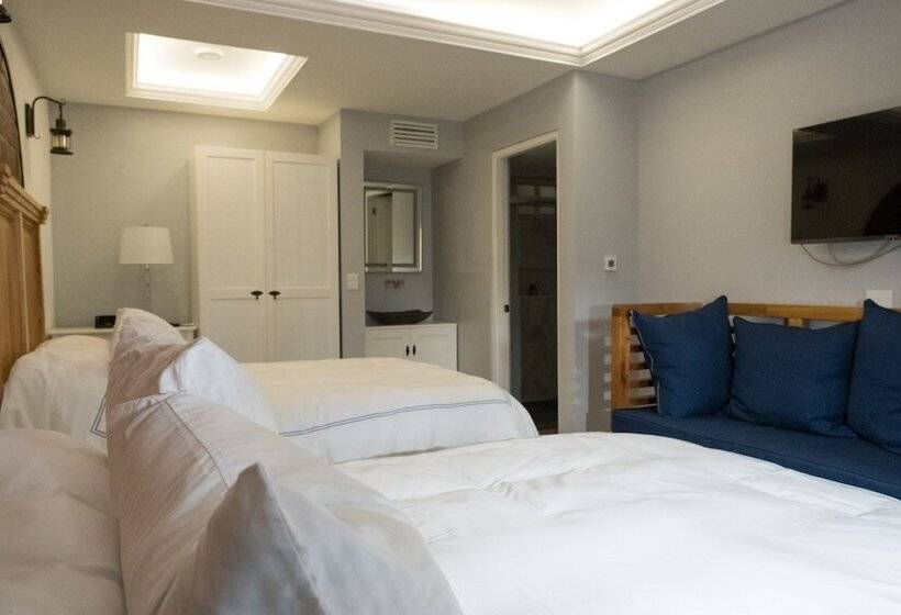 חדר סטנדרט לארבעה, Hacienda Valentino