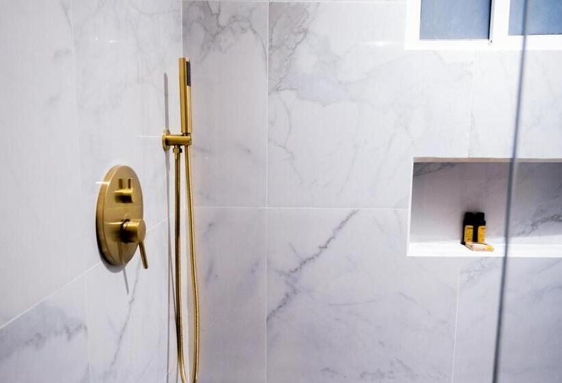 חדר סטנדרט לארבעה, Hacienda Valentino