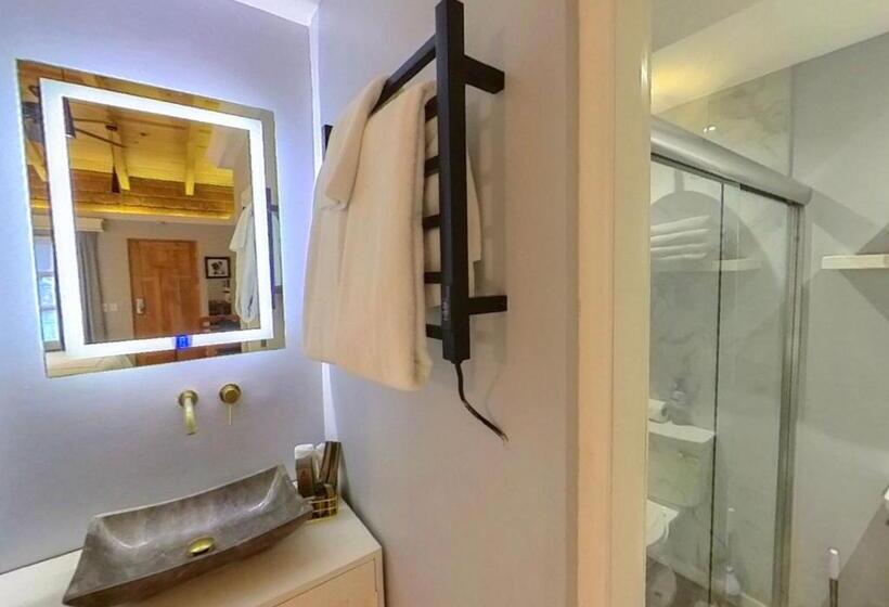 חדר סטנדרט לארבעה, Hacienda Valentino