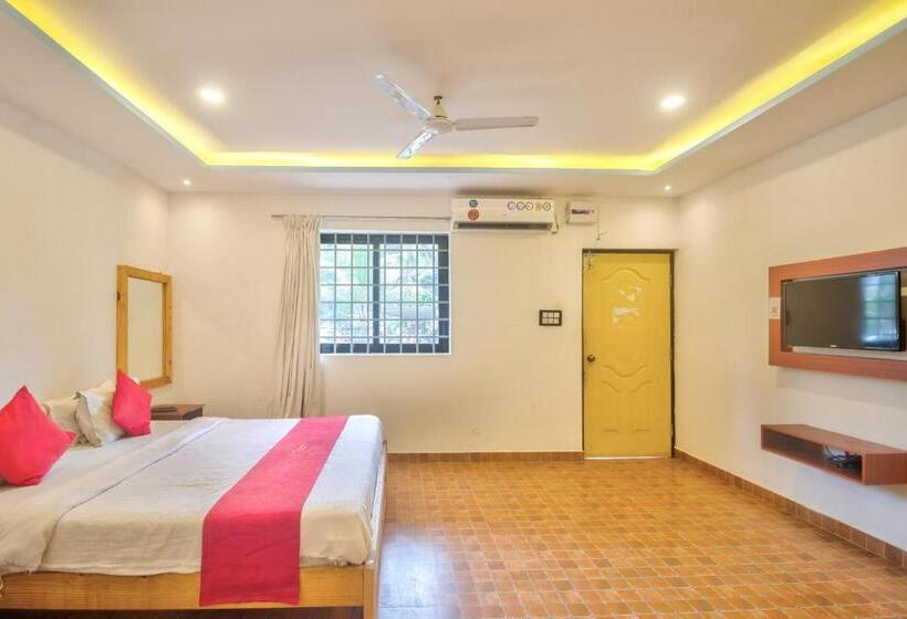 패밀리 룸, Motel Bottle