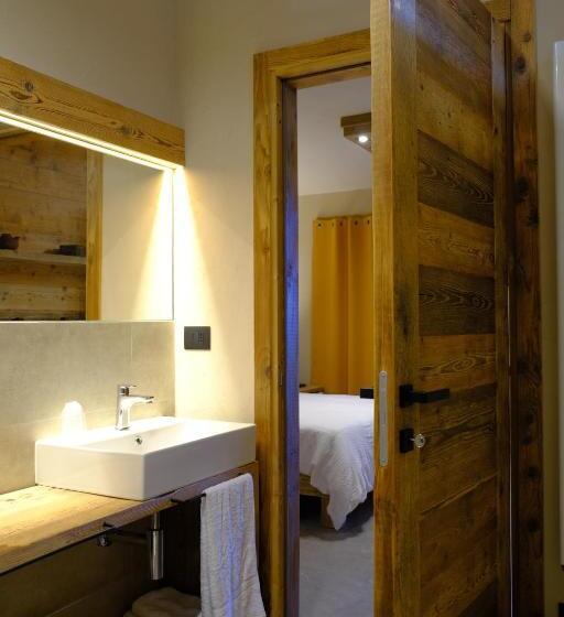 اتاق استاندارد با تخت بزرگ برای معلولان, Arlette Chambres D Hôtes