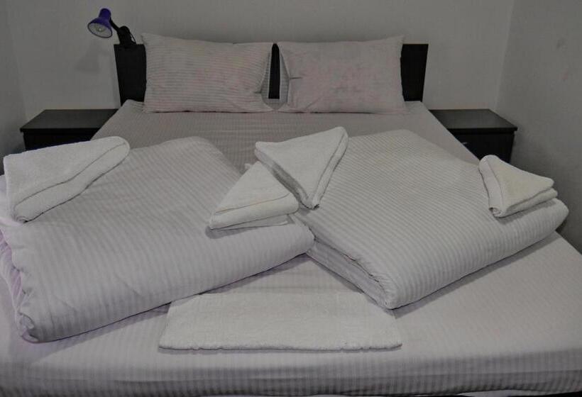 标准间, Floare De Colt