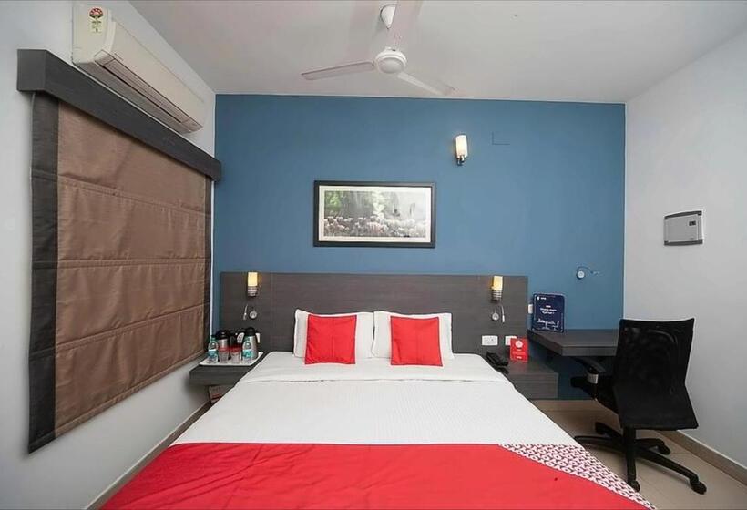 Deluxe Room, Stayeasy Tiruvanmiyur