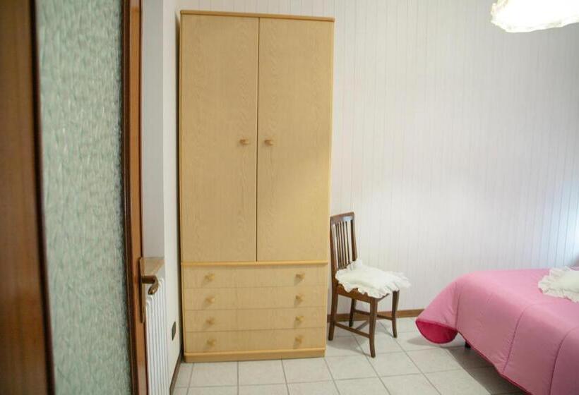 스탠다드 트리플 룸, B&b Nonna Bi