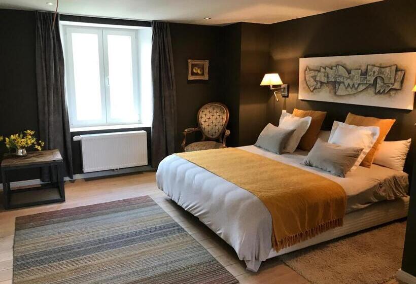 Deluxe room with river view, La Maison Blanche De Martué