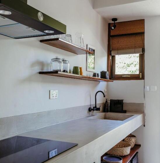 استودیوی استاندارد, Boutik Le Morne Holiday Apartments