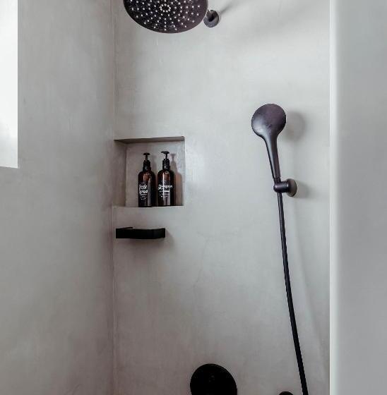 استودیوی استاندارد, Boutik Le Morne Holiday Apartments