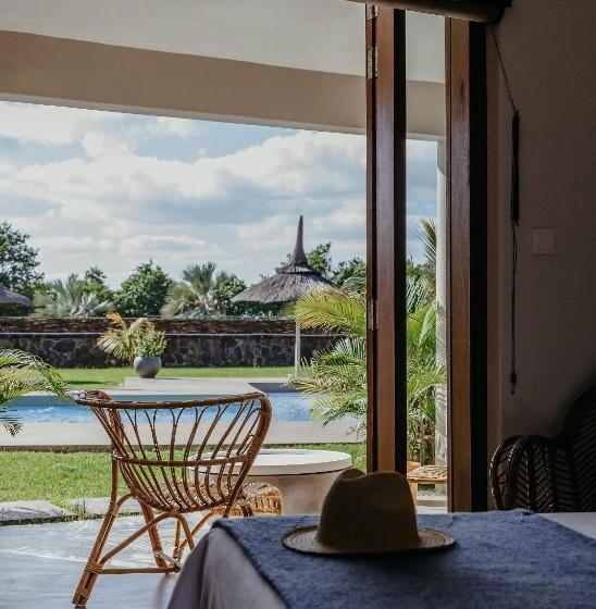 استودیوی استاندارد, Boutik Le Morne Holiday Apartments