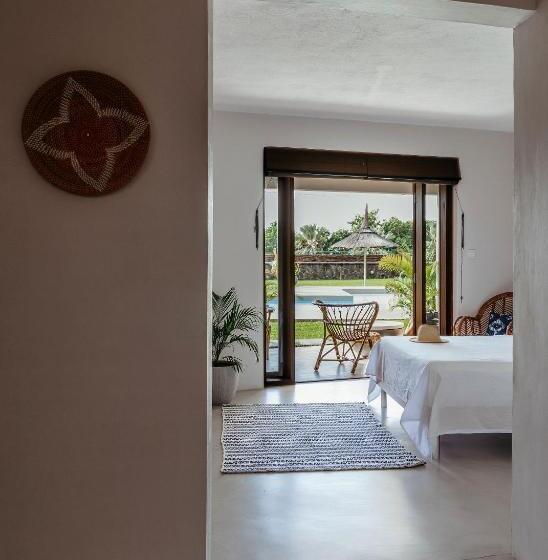 Escritório Estándar, Boutik Le Morne Holiday Apartments
