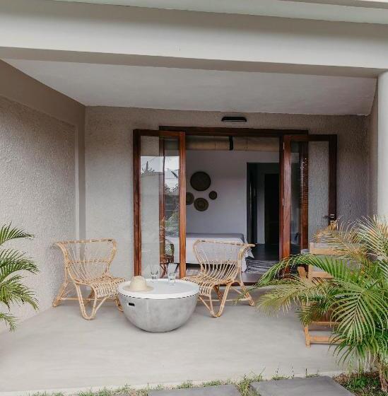 استودیوی استاندارد, Boutik Le Morne Holiday Apartments