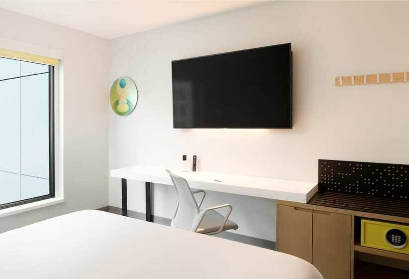 اتاق دلوکس مخصوص معلولین, Astra Hotel, Seattle, A Tribute Portfolio Hotel By Marriott No Resort Fees