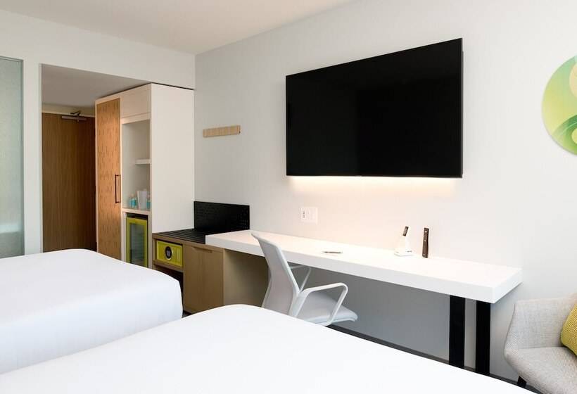 اتاق استاندارد برای معلولان, Astra Hotel, Seattle, A Tribute Portfolio Hotel By Marriott No Resort Fees