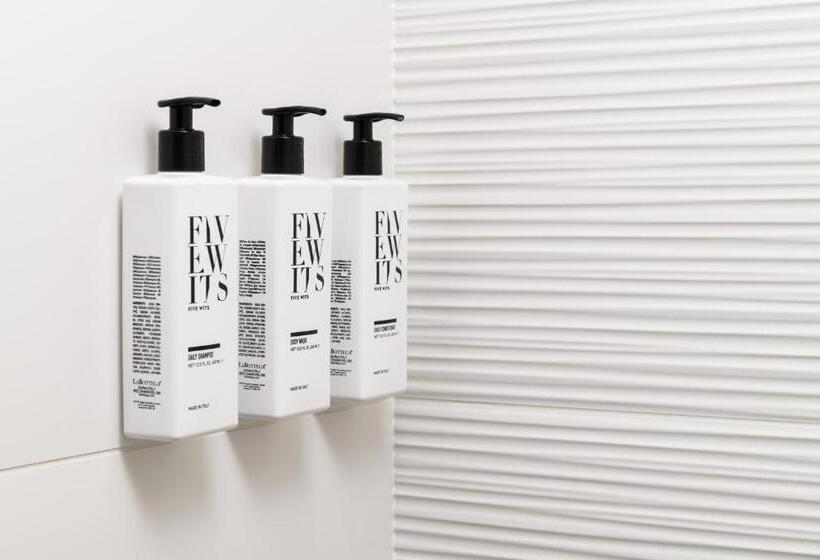 اتاق لوکس با تخت بزرگ, Astra Hotel, Seattle, A Tribute Portfolio Hotel By Marriott No Resort Fees