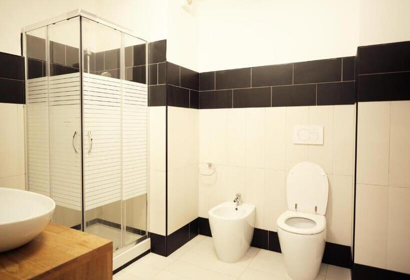 غرفة عائلية, Campo Stella