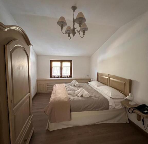 غرفة عائلية, Campo Stella