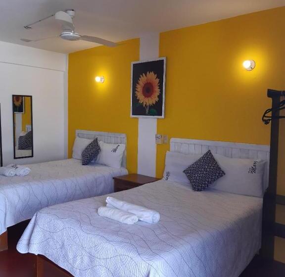 Номер Стандарт, Doña Mary Huatulco