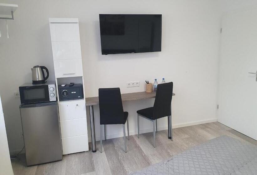 חדר סטנדרט, Fewo Hm