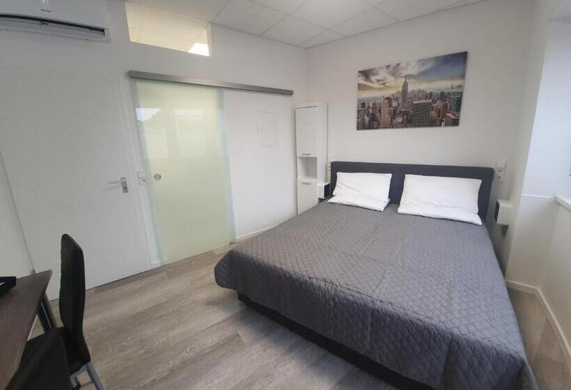 חדר סטנדרט, Fewo Hm