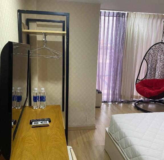 اتاق عادی, Vnd