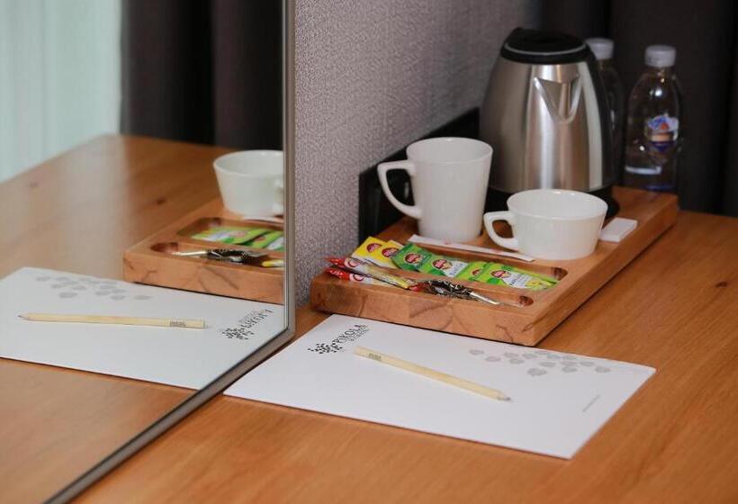 غرفة قياسية مطلّة علي البحر, Pikola Otel