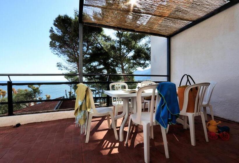 Suite with Terrace, Testa Di Monaco   Basic Beach Accommodations