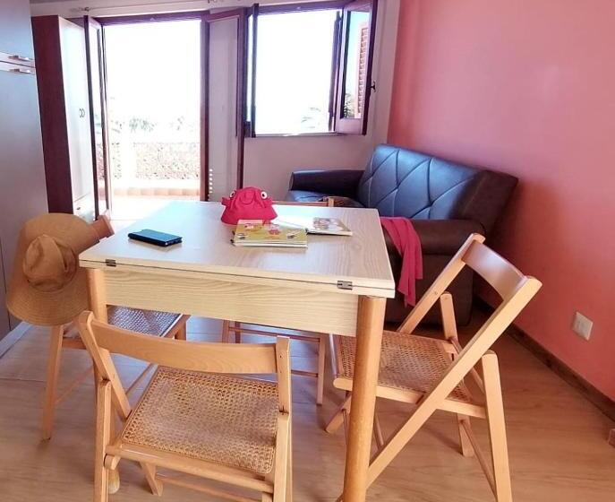 سوئیت با بالکن, Testa Di Monaco Basic Beach Accommodations