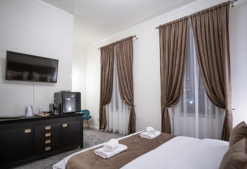 Номер Deluxe, The Nest Baia Mare