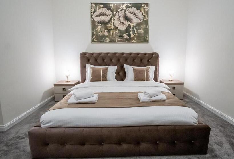 Студия Deluxe, The Nest Baia Mare