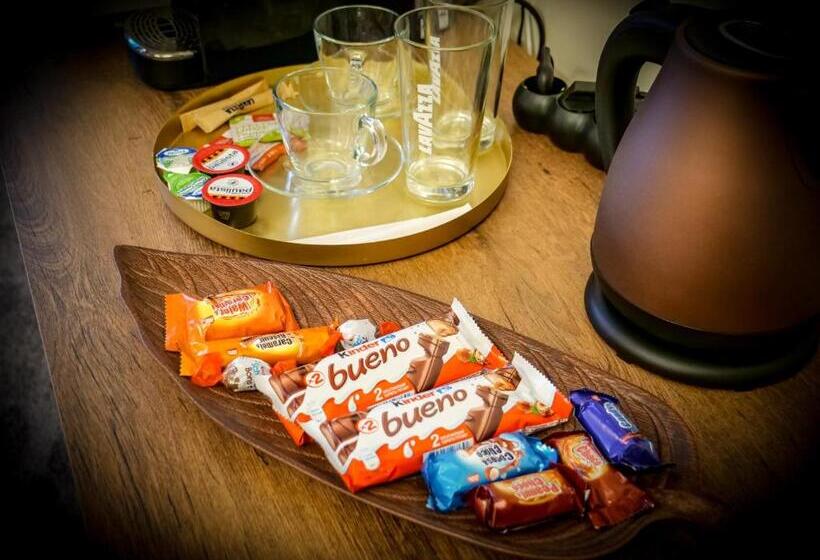 キングサイズベッドのスタンダードルーム, The Nest Baia Mare