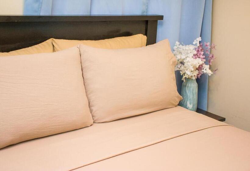 디럭스 룸, Aqua Lounge