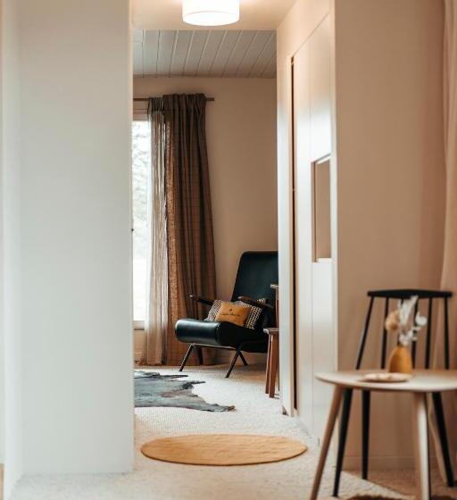 四人标准间, Le Chalet De Plainpalais