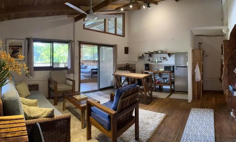 テラス付き１ベッドルームアパートメント, Bamboo River House And