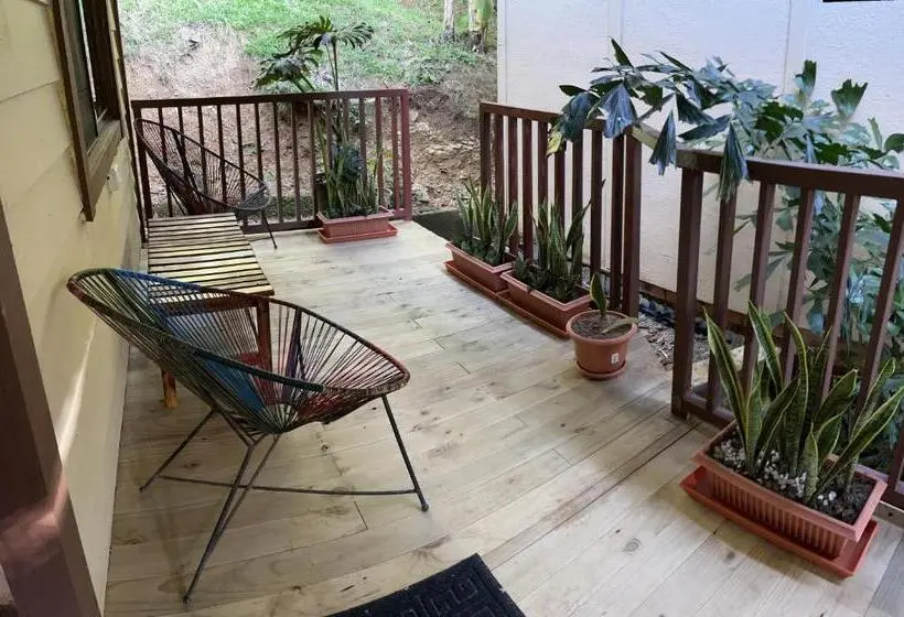 テラス付き１ベッドルームアパートメント, Bamboo River House And
