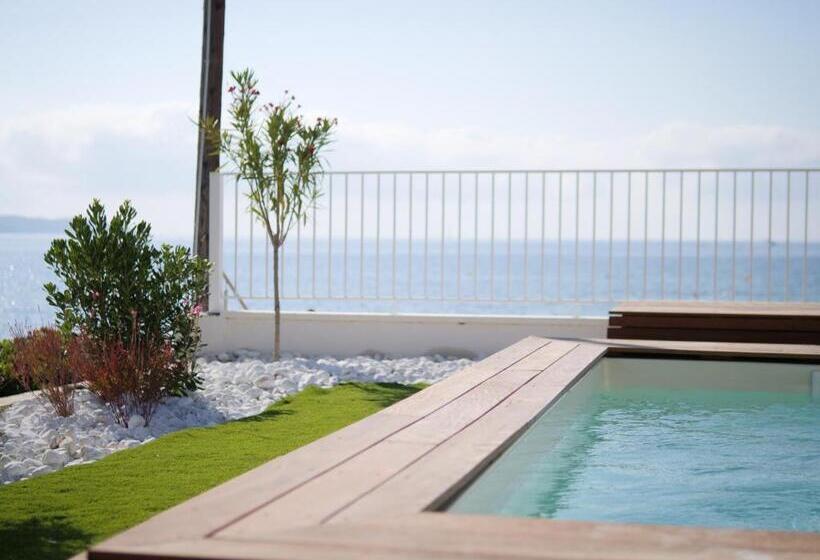 Четырехместный Номер Стандарт Вид на Море, Belle Vue