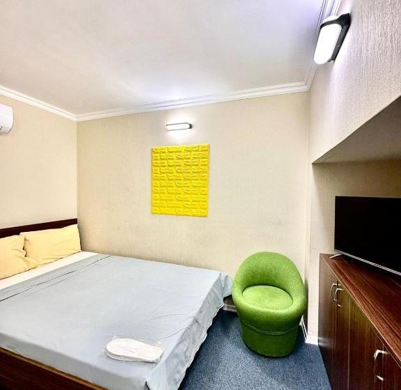 اتاق اکونومی, Markaz Hotel Nizami Street